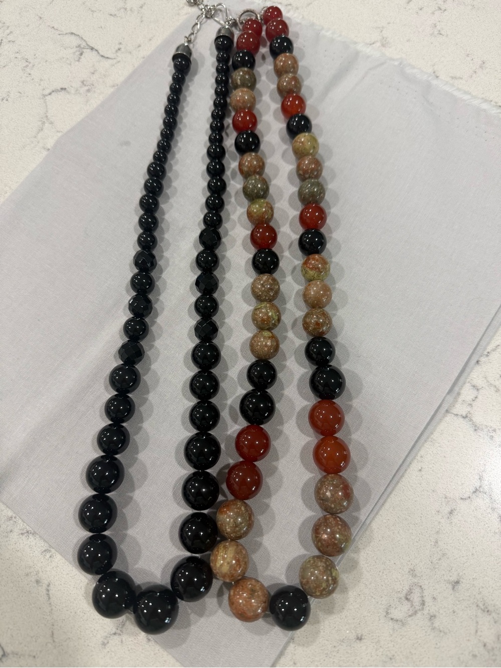 Jay King Desert Rose Trading Company black agate or Jet stone bead necklace